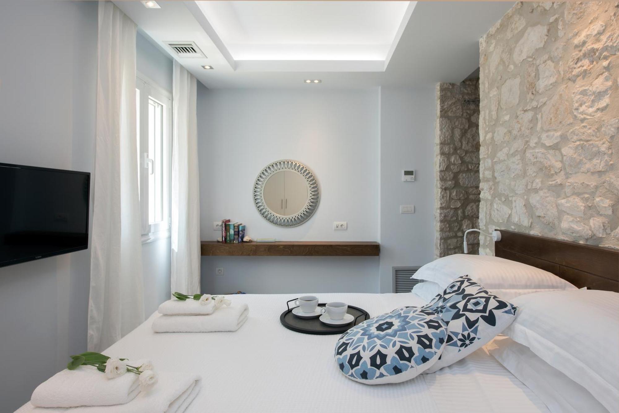 Villa Aelia คัสซิโอปี ภายนอก รูปภาพ
